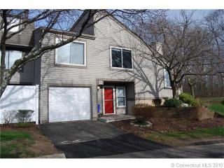 67 Peddlers Dr, Branford, CT 06405-5821
