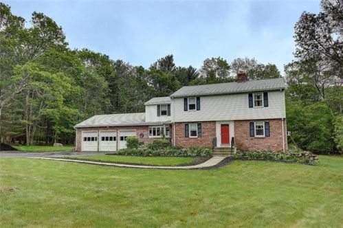 211 Old Mountain Trl, Richmond RI  02892-1064 exterior