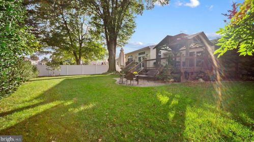 26 Pintinalli Dr, Trenton NJ  08619-1538 exterior