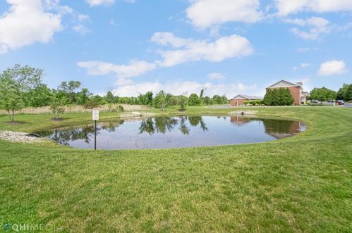 11818 Broadway, Crown Point IN  46307-8877 exterior