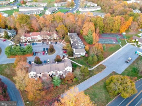 502 Essex Ct, West Deptford NJ  08051-2027 exterior