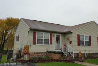128 Ruel Ave, Hanover, PA 17331-3422