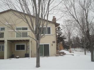 3224 Leyland Trl, Saint Paul, MN 55125-3597