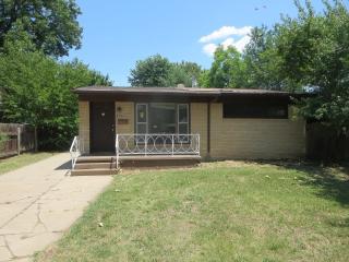 2714 Garland Ave, Wichita, KS 67204-5035