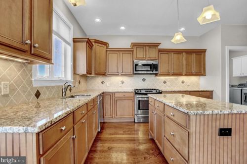 214 Hope Dr, South Middleton, PA 17007-9584