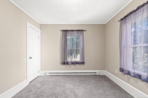 1 Lindbergh Pl, Poughkeepsie NY exterior