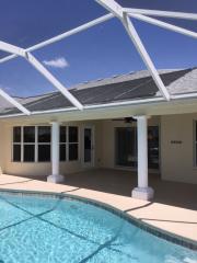 863 1st Ter, Cape Coral FL  33990-1201 exterior