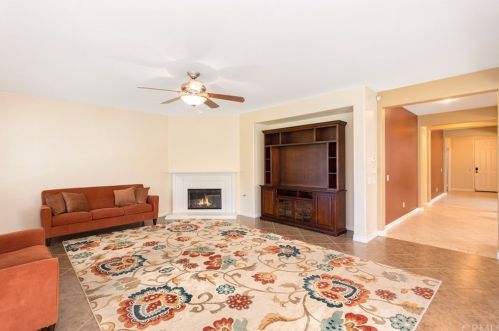 17089 Bluff Vista Ct, Riverside CA 92503-8715 exterior