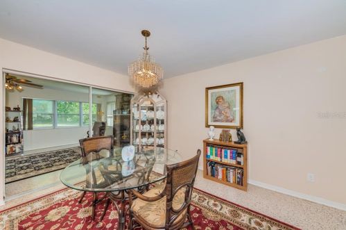 781 58th Ave, Saint Petersburg FL  33703-1601 exterior