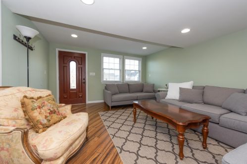 38 Miller St, Monmouth Hills NJ  07732-1738 exterior