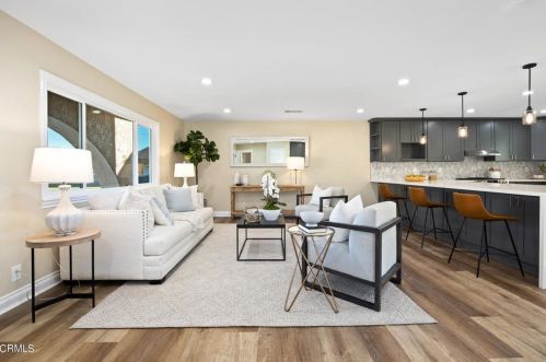 911 Greenpark Ave, Covina CA  91724-2124 exterior