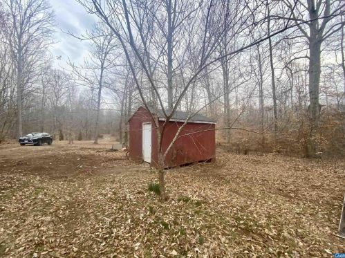 1521 Old Apple Grv Rd, Mineral VA  23117-3037 exterior