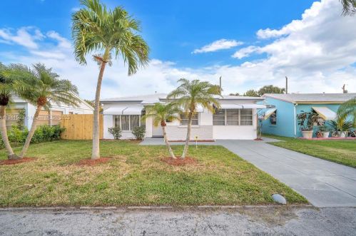217 24th St, West Palm Beach, FL 33404-4516