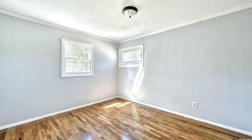 26 Elm St, Central Islip NY  11722-4145 exterior