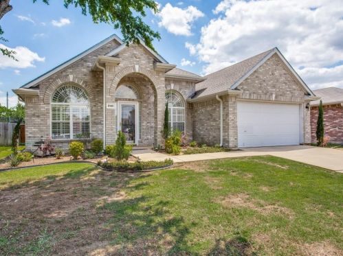 8140 Montecito Dr, Denton, TX 76210-3858