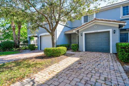 2544 Marshfield Ct, Fort Pierce, FL 34953-4369