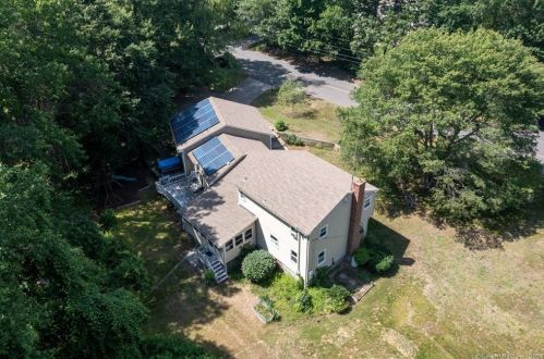 63 Burr Rd, Higganum, CT 06441-4456