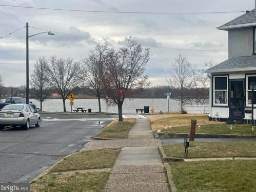 217 New Jersey Rd, Gloucester NJ  08030-2520 exterior