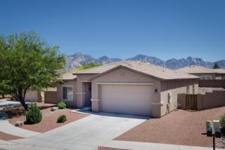 15180 Triple Crown Pl, Tucson AZ  85739-8327 exterior