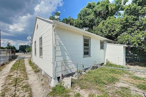 2938 Avenue G, Winter Haven FL  33880-2127 exterior