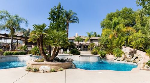 27558 Alta Knoll Dr, Santa Clarita, CA 91350-1900