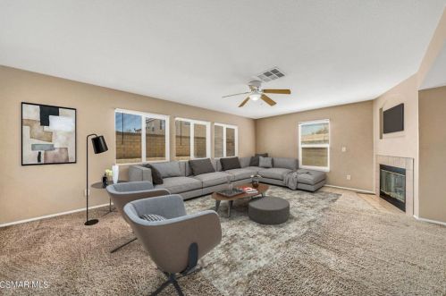 45104 18th St, Lancaster CA  93534-2046 exterior