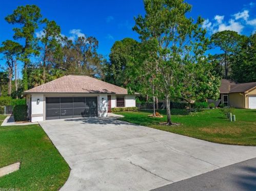 6039 Hollow Dr, Naples, FL 34112-2923
