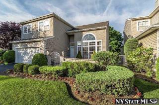 167 Windwatch Dr, Hauppauge, NY 11788-3353
