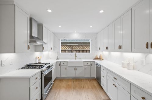 516 Baywood Ave, San Jose CA  95128-4601 exterior