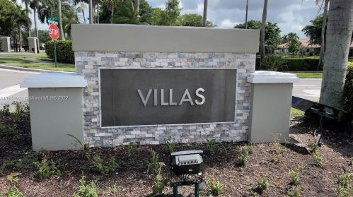 11432 17th Ct, Hollywood FL  33025-6605 exterior