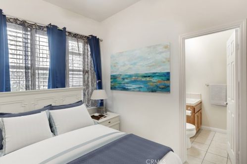 6608 Montagna Dr, Bakersfield CA  93306-7658 exterior