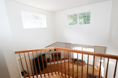 4 Sabrina Ct, Huntington Station NY  11746-4225 exterior