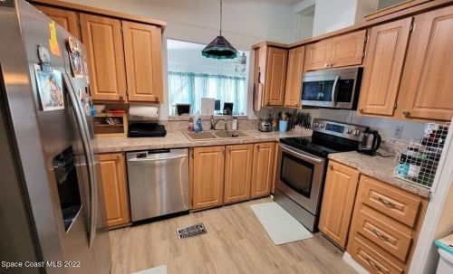 1471 Gardenia Dr, Sebastian FL  32976-7600 exterior