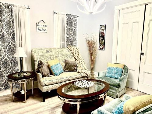 7 Little Ave, Middletown NY  10940-5109 exterior