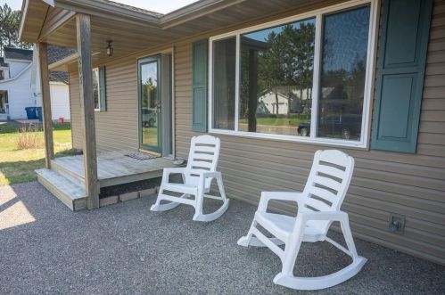 203 Em St, Spooner, WI 54801-7721