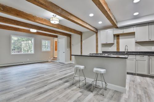 97 Lower Camp Rd, Northwood NH  03261-4305 exterior