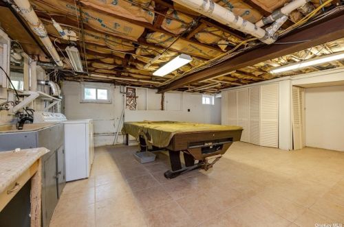 145 Ctr Ave, East Rockaway NY  11518-1002 exterior