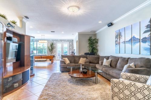 102 Sophia Marie Cv, Sanford, FL 32771-7719