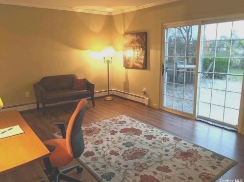 4 Valley Forge Dr, Wheatley Heights NY  11798-1215 exterior