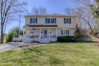 24 Springview Dr, Parsippany NJ  07054-4713 exterior
