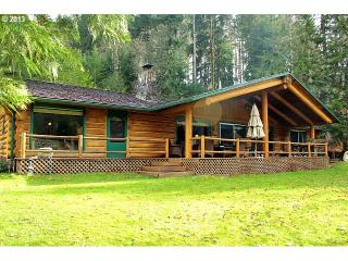 9681 Beach Dr, Westport, OR 97016-7301