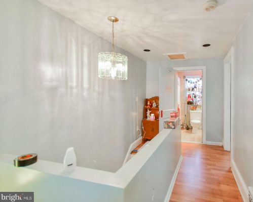 310 Congress St, Charles Town WV  25414-1320 exterior