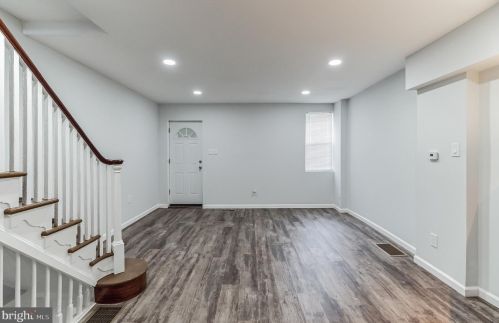 5908 Chew Ave, Philadelphia PA  19138-1514 exterior