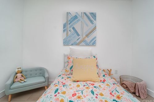 704 Lincoln Ave, Montebello CA  90640-3530 exterior