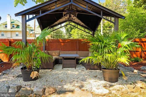 848 Riverside Ave, Trenton NJ 08618-5318 exterior