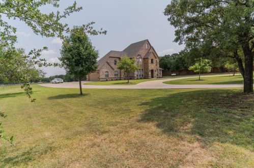 1451 Stonecrest Rd, Argyle, TX 76226-6776