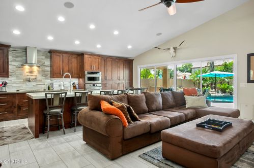 4689 Tulsa St, Chandler AZ  85226-2936 exterior