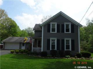 121 Chestnut Ridge Rd, Rochester, NY 14624-3942