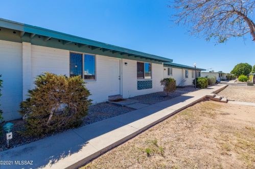 7449 Desert Spring Dr, Tucson, AZ 85730-3842