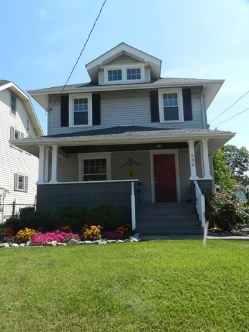 538 Forest St, Marion, OH 43302-5262